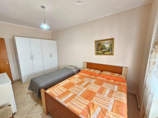 Tirane, jepet me qera apartament 3+1 Kati 7, 125 m² 800 € (rruga e kavajes)