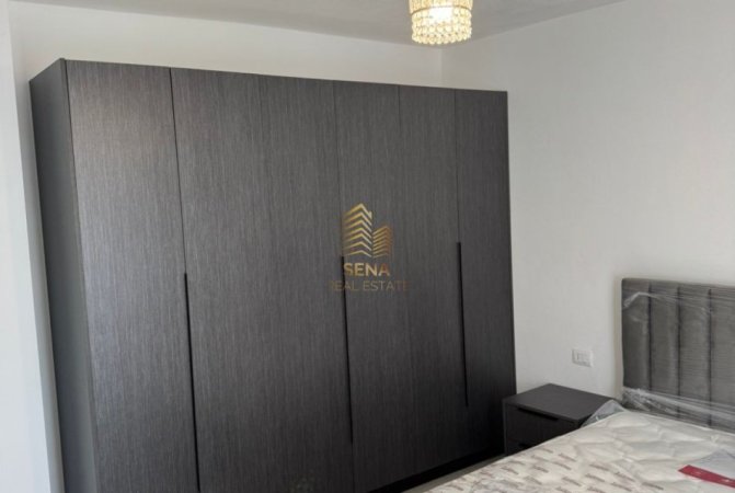 Tirane, jepet me qera apartament 1+1+Ballkon Kati 7, 70 m² 500 € (Rruga Teodor Keko)