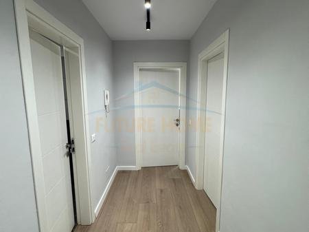 Tirane, shitet apartament 2+1 Kati 3, 94 m² 135.000 € (Fresku)