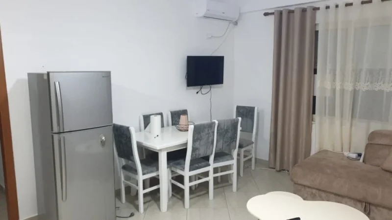 Tirane, jepet me qera apartament 2+1+Ballkon Kati 2, 98 m² 450 € (Fresku)