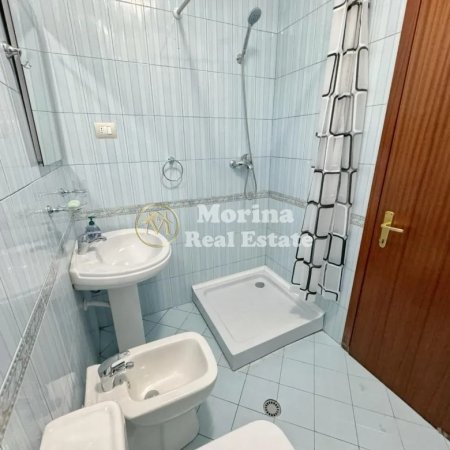 Tirane, jepet me qera apartament 1+1+Ballkon Kati 2, 55 m² 600 € (Sheshi Willson)