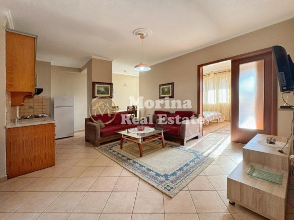 Tirane, jepet me qera apartament 1+1+Ballkon Kati 2, 55 m² 600 € (Sheshi Willson)