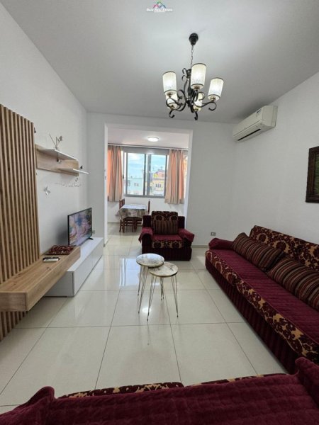 Tirane, jepet me qera apartament 2+1 Kati 5, 90 m² 1.000 € (rruga e elbasanit)