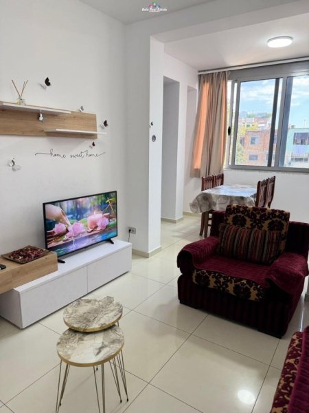 Tirane, jepet me qera apartament 2+1 Kati 5, 90 m² 1.000 € (rruga e elbasanit)