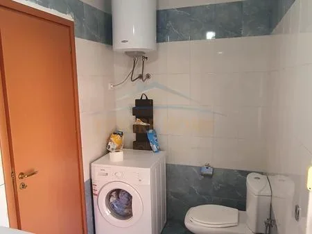 Tirane, shitet apartament 2+1 Kati 4, 110 m² 165.000 € (Alidemi)