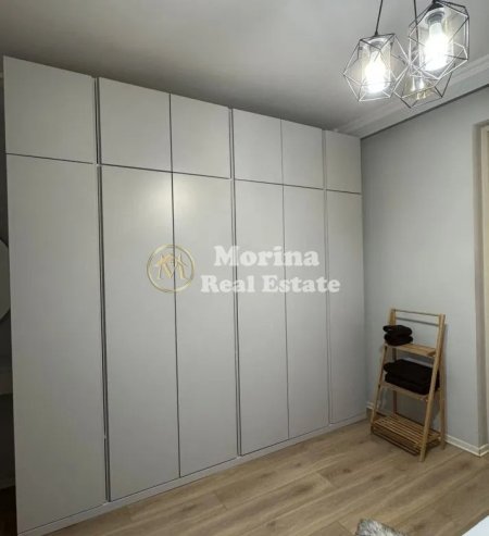 Tirane, jepet me qera apartament 1+1 Kati 4, 65 m² 900 € (Blloku)