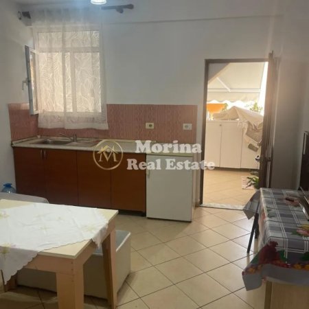 Tirane, jepet me qera apartament 1+1 Kati 1, 50 m² 400 € (Allias)