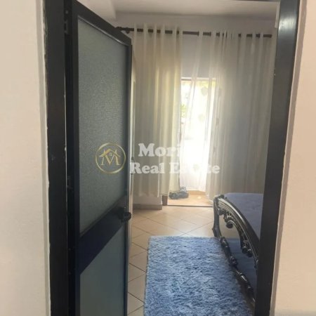 Tirane, jepet me qera apartament 1+1 Kati 1, 50 m² 400 € (Allias)