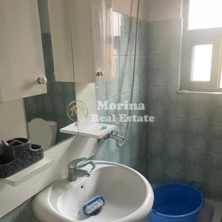 Tirane, jepet me qera apartament 1+1 Kati 1, 50 m² 400 € (Allias)