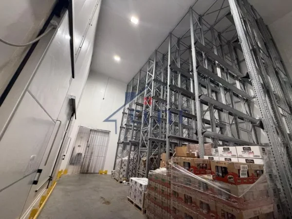 Tirane, jepet me qera magazine Kati 0, 