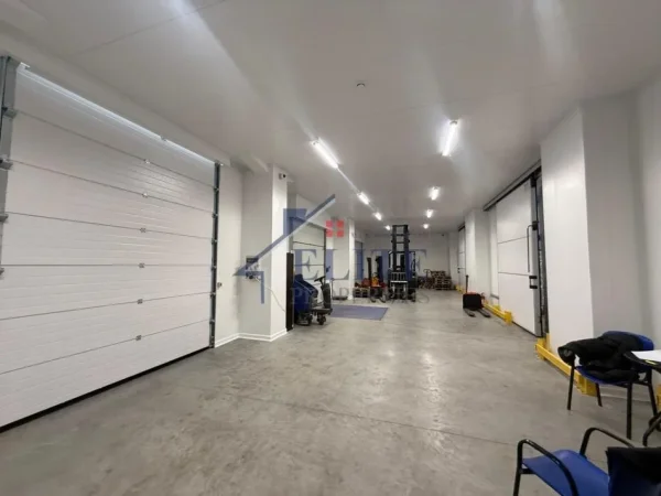 Tirane, jepet me qera magazine Kati 0, 