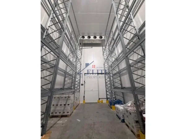 Tirane, jepet me qera magazine Kati 0, 