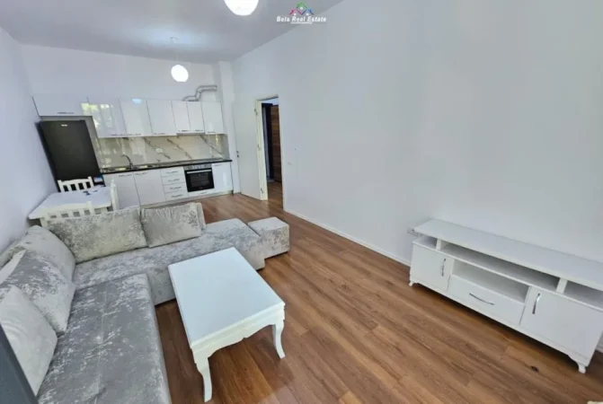 Tirane, jepet me qera apartament 1+1+Ballkon Kati 2, 65 m² 500 € (Kompleksi ASL 2)