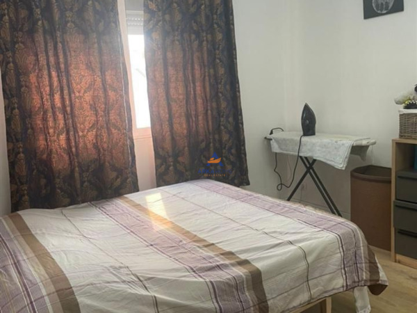 Tirane, jepet me qera ambjent biznesi Kati 4, 56 m² 500 € (RRUGA MEMO METO, ISH RESTORANT DURRESI)