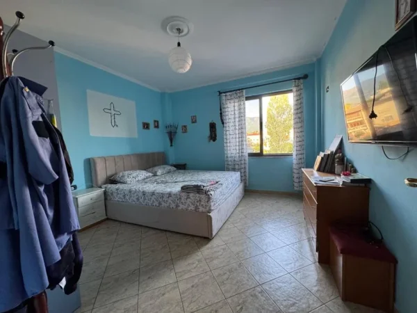 Tirane, shitet apartament 3+1+Ballkon Kati 3, 132 m² 225.000 € (Ali Demi)