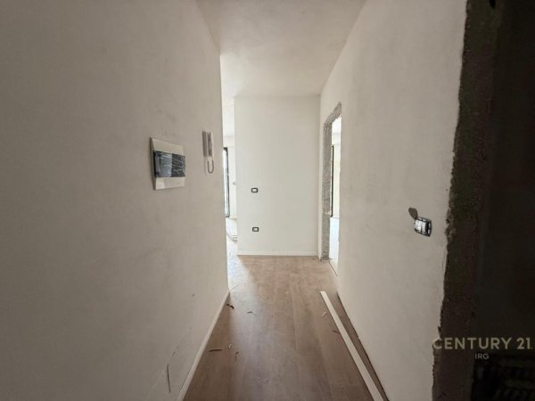 Tirane, shes apartament 2+1 Kati 9, 84 m² 125.000 € (Garden Rezidence Turdiu)