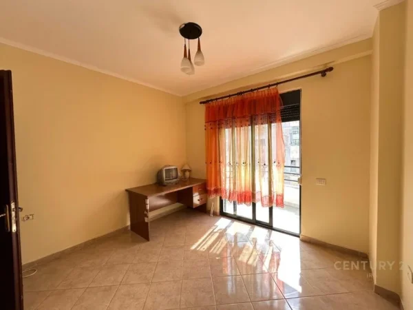 Tirane, shes apartament 2+1 Kati 7, 97 m² 135.000 € (Rruga Muhamed Deliu)