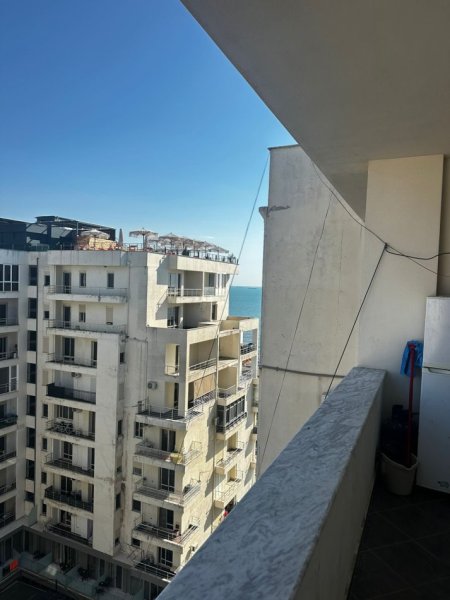 Durres, jepet me qera apartament 1+1+Ballkon Kati 9, 350 € (Apartament me Qera Plazh,Rrota Kuqe • 350€ neto)