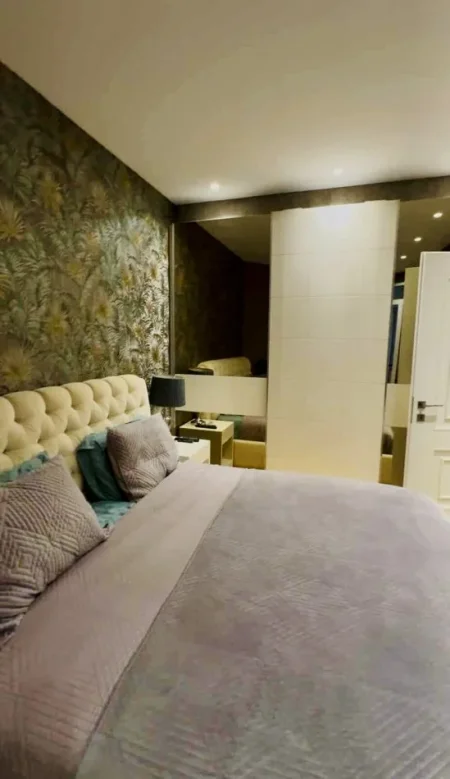 Tirane, shes apartament 2+1+Ballkon Kati 4, 82 m² 214.000 € (Kopshti Botanik te Pizzeri Pavaroti)