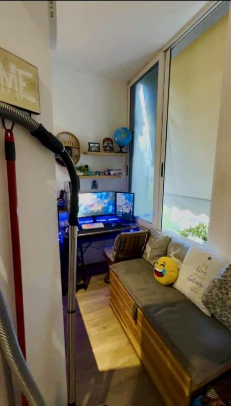 Tirane, shes apartament 2+1+Ballkon Kati 4, 82 m² 214.000 € (Kopshti Botanik te Pizzeri Pavaroti)
