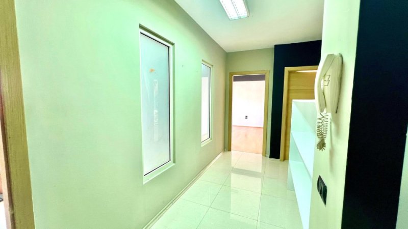 Me Qera : Zyre me 3 Ambiente Pune 📍Sheshi Wilson (Posta 8) - 800€ || Kt.3 - S.110m² -Vendodhje Perfekte✨️