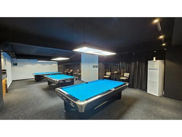 Durres, shitet ambjent biznesi Kati 2, 186 m² 300.000 € (Rruga e Portit)