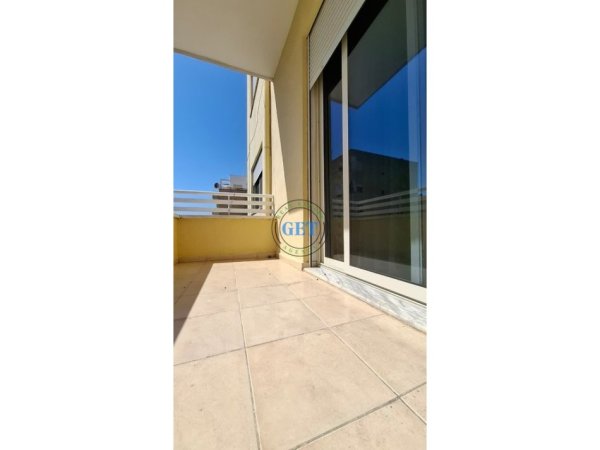 Durres, jepet me qera apartament 2+1+Ballkon Kati 6, 82 m² 400 € (Plazh Iliria)