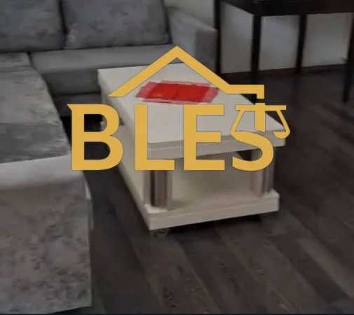 Tirane, jepet me qera shtepi 2+1 Kati 3, 90 m² 350 € (Rruga Kristaq Mone)