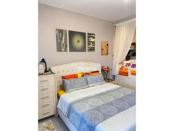 Tirane, jepet me qera apartament 1+1 Kati 7, 70 m² 800€/muaj (Stadiumi Dinamo)