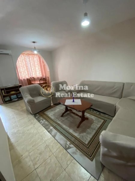 Tirane, jepet me qera apartament 2+1 Kati 5, 100 m² 650 € (Rruga Elbasanit, Ambasada Amerikane)