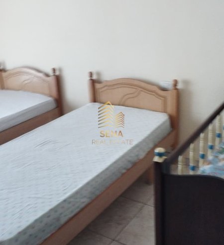 Tirane, jepet me qera apartament 2+1+Ballkon Kati 7, 97 m² 500 € (Rruga Kastriotët)