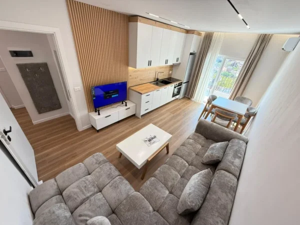 Tirane, jepet me qera apartament 2+1 Kati 5, 80 m² 125.000 € 