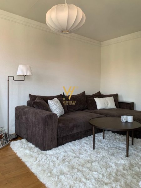 Tirane, jepet me qera apartament 2+1+Ballkon Kati 1, 98 m² 450 € (FRESK)