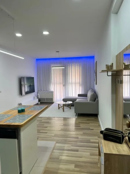 Tirane, shes apartament 2+1 Kati 4, 67 m² 