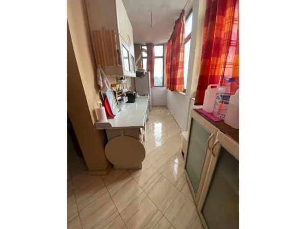 Tirane, shes apartament 1+1+Ballkon Kati 9, 96 m² 150.000 € (21dhjetori)