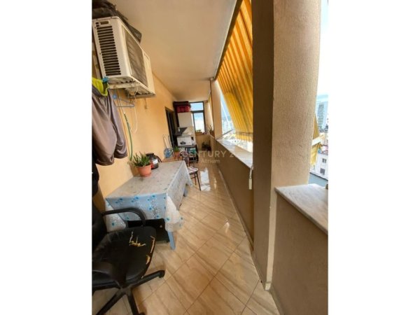 Tirane, shes apartament 1+1+Ballkon Kati 9, 96 m² 150.000 € (21dhjetori)