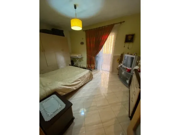 Tirane, shes apartament 1+1+Ballkon Kati 9, 96 m² 150.000 € (21dhjetori)