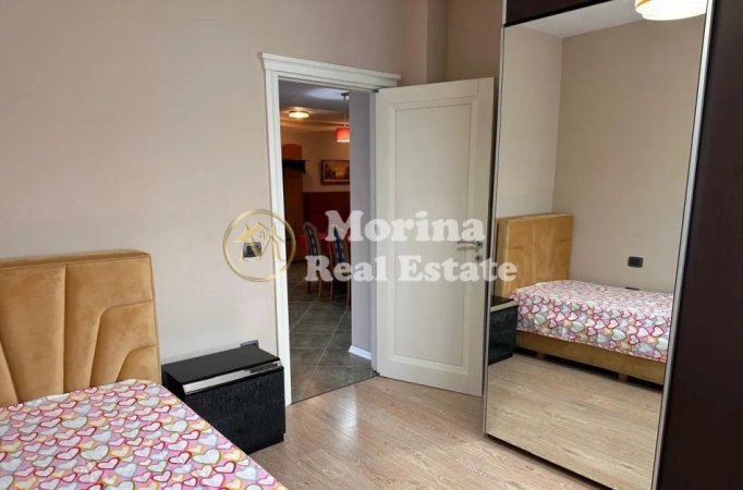 Tirane, jepet me qera apartament 2+1 Kati 2, 82 m² 650 € (Kopshti Botanik)
