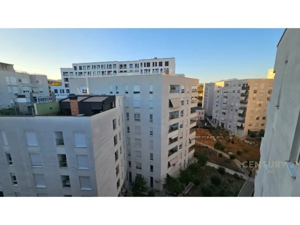 Tirane, jepet me qera apartament 2+1 Kati 5, 100 m² 800 € (Kompleksi Magnet)