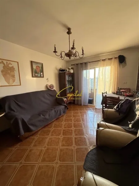 Tirane, jepet me qera apartament 2+1 Kati 5, 79 m² 550 € (ISH STACIONI TRENIT)