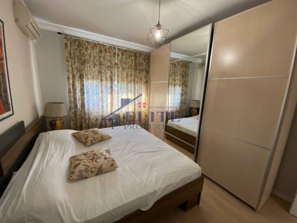 Tirane, jepet me qera apartament 3+1+Aneks Kati 5, 125 m² 1.200 € 