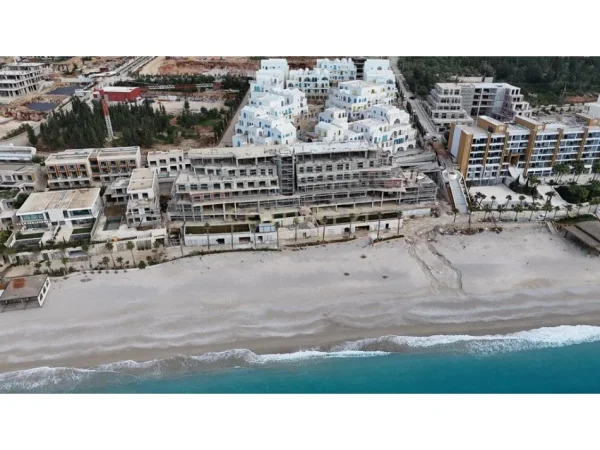 Vlore, shes Shesim 2•Studio-Apart &amp; Apartament 1+1 Me Post Parkimi Tek Kompleksi Santorini , Dhërmi 630.000 €