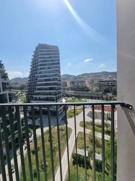 Tirane, shitet apartament 2+1+Aneks+Ballkon , 103 m² 350.000 € 