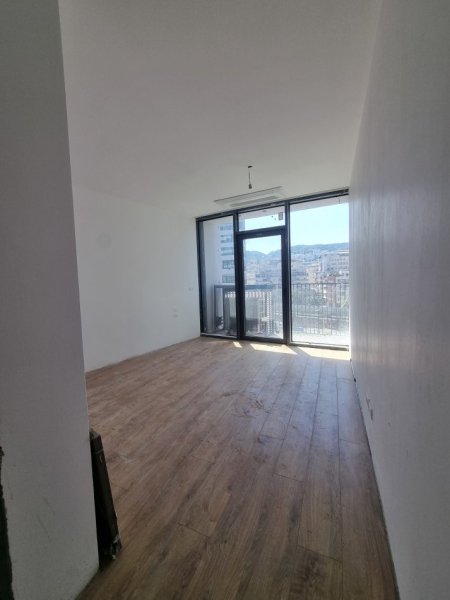 Tirane, shitet apartament 2+1+Aneks+Ballkon , 103 m² 350.000 € 