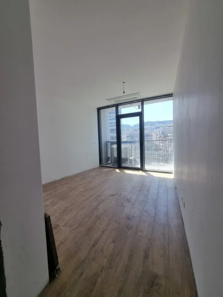 Tirane, shitet apartament 2+1+Aneks+Ballkon , 103 m² 350.000 € 