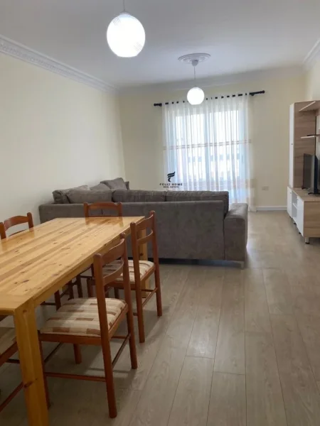 Tirane, jepet me qera apartament 2+1 Kati 7, 99 m² 550 € (RRUGA DRITAN HOXHA)