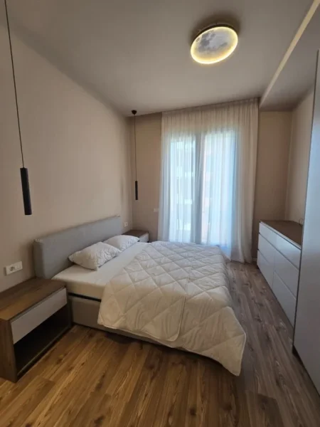 Tirane, jepet me qera apartament 2+1+Ballkon Kati 5, 128 m² 1.200 € (Delijorgji)