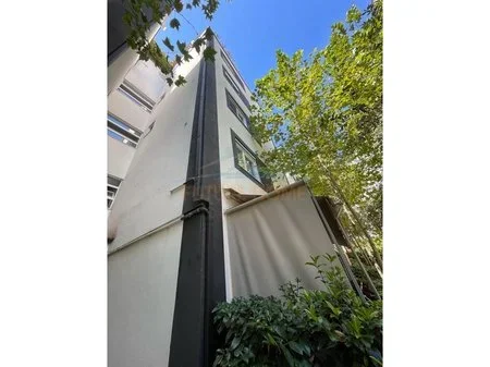 Tirane, jepet me qera apartament 1+1 Kati 1, 58 m² 550 € 