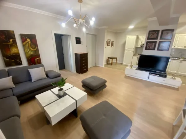 Tirane, jap me qera apartament 3+1 Kati 6, 126 m² 1.100 € (sulejman pasha)