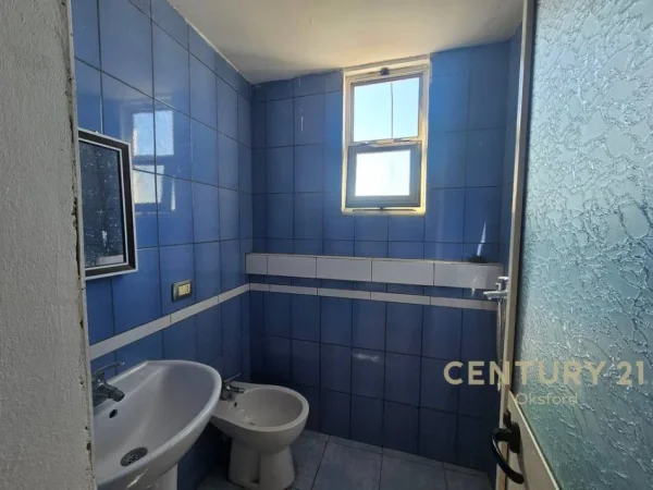 Tirane, shes apartament 2+1 Kati 9, 112 m² 123.000 € (Astir)